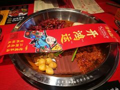 -谭鸭血老火锅(漳州路店)