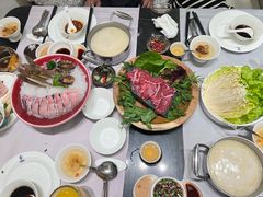 -红鼎豆捞·非遗鲍皇汤火锅(宝丰路店)