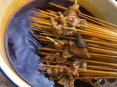 -拈签一笑黄牛肉辣卤串串