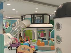 -孩子王童乐园(唐山万达广场店)