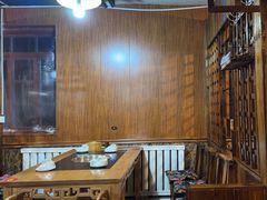 -果松木炭酸菜铜火锅·外婆参鸡汤