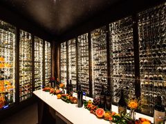 -wineapp葡萄酒餐吧(外滩金融中心店)