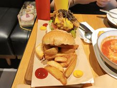 -The Diner X餐厅(青岛万象城店)