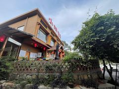 -小洞天柴火土菜馆