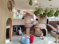 -水桶王国主题餐厅·聚会·生日派对·亲子活动·家庭套餐(亚龙湾希尔顿店)