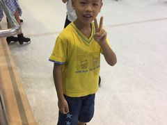 -正佳冰河湾真冰滑冰场