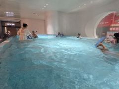 -涨巢·潮玩水疗局