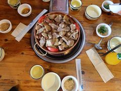 -阿婆情腊排骨火锅(金虹路店)