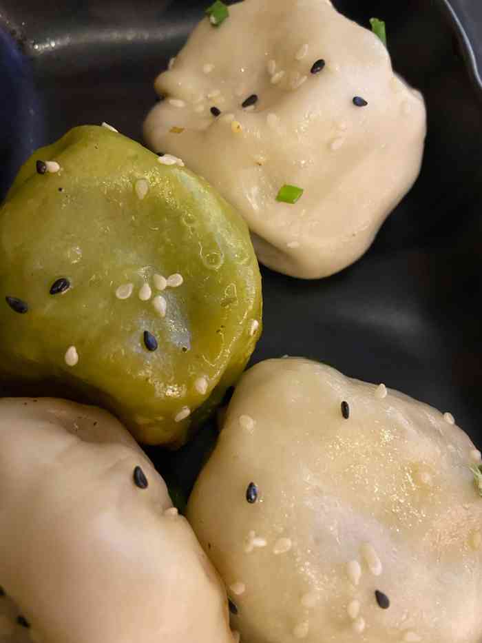 遇见生煎(环球银泰城店)-"肚子太饿,又没什么胃口,那么酸辣粉只能说.