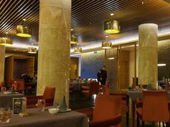 -粤尚腾香居中餐厅(首都机场希尔顿店)