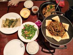 酸笋紫苏炒牛肉-桂小厨广西菜(水晶城店)