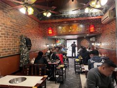 大堂-颐品居涮肉(乌鲁木齐中路店)