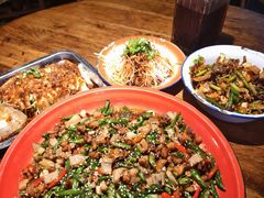 -兔槽江湖菜·重庆璧山兔(水围店)