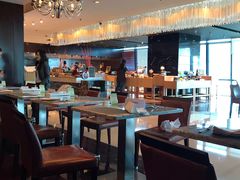 -上海龙之梦万丽酒店