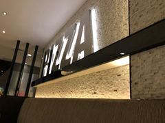 -必胜客(中大银泰店)