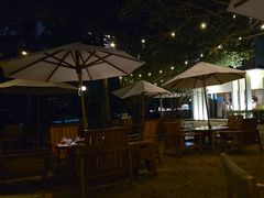 -三亚艾迪逊酒店·海滩烧烤 BARBACOA·现场乐队·浪漫晚餐·烧烤海鲜
