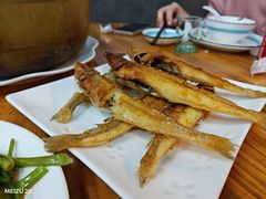 -盛燕泥丁粥