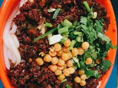 -玲玲米粉·新疆现炒米粉(大十字总店)