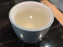 枸杞菊花茶-东椰·海南椰子鸡火锅(朝阳门店)