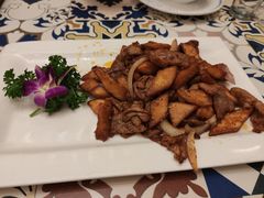 -阿拉丁新疆风味餐厅·清真(罗廊巷店)