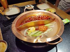 -山城鼎重庆老火锅(西安钟楼店)
