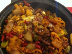 -重庆鸡公煲(三八山珍美食城店中店)