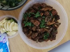 -八两八金·莱芜特色炒鸡(市南漳浦路店)