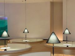 -涨巢·潮玩水疗局