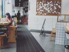 -瓜西西重庆火锅(花溪店)