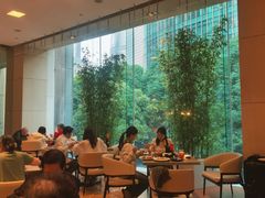 -怡咖啡海鲜自助餐厅(浦东香格里拉店)