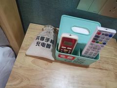 -宸玥酒店(成都西南财大地铁站店)