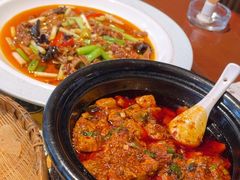 -万重锦·人文川菜馆(骡马市店)