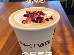 春日玫瑰拿铁-Seesaw Coffee(上海尚悦湾店)