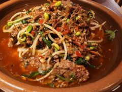 火塘豌豆尖涮牛肉-浩海火燒雲傣家菜(芮欧百货店)