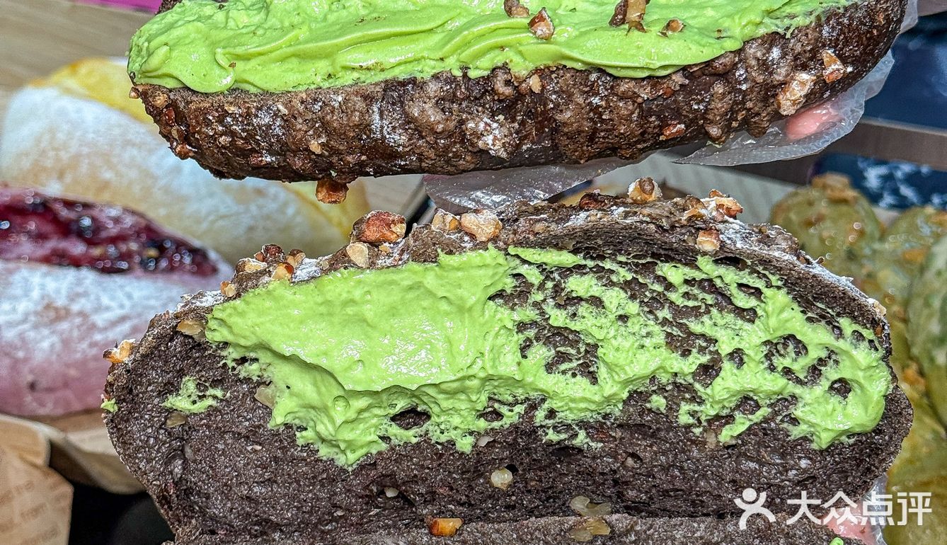 面包控赶紧集合啦‼️已经反复回购了…