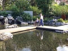 iphone_upload_pic-静安雕塑公园