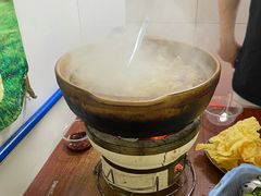 -威邵鸡煲(西华路总店)