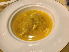 蟹粉烩魚翅-王宝和酒家(黄浦店)