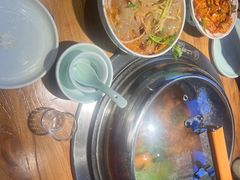 -老何二婶家铁锅炖·东北菜(白石洲店)