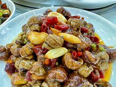 -丹水桥地锅鱼·翘嘴鲌·地方特色全鱼宴(丹江口大坝店)