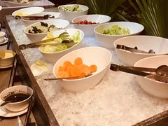 -海口绿发希尔顿酒店-田园汇自助餐·三文鱼·海鲜