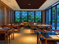 大堂-JW万豪厨房餐厅·滨海草坪烧烤·海鲜·海景(三亚绿发山海天JW万豪酒店)
