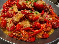 -巴厘龙虾·榜首油焖大虾(音乐学院·沿江酒馆店)