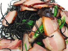 核桃花炒腊肉-乡土特色.冷锅鱼.牦牛肉汤锅