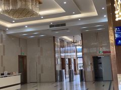 -雅斯特国际(广州白云火车站聚龙地铁站店)