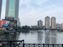 -喷泉公园