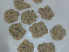 -三只小羊蛋糕DIY烘焙·拼豆·银饰(光谷店)