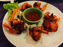 -Dash Teak House