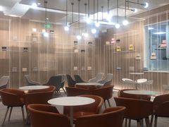 大堂-奈雪的茶(市百一店)