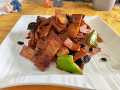 -天天向上素食餐厅(五台山店)
